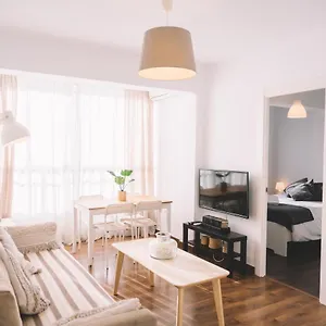 https://home-mlaga.es-andalucia.com
